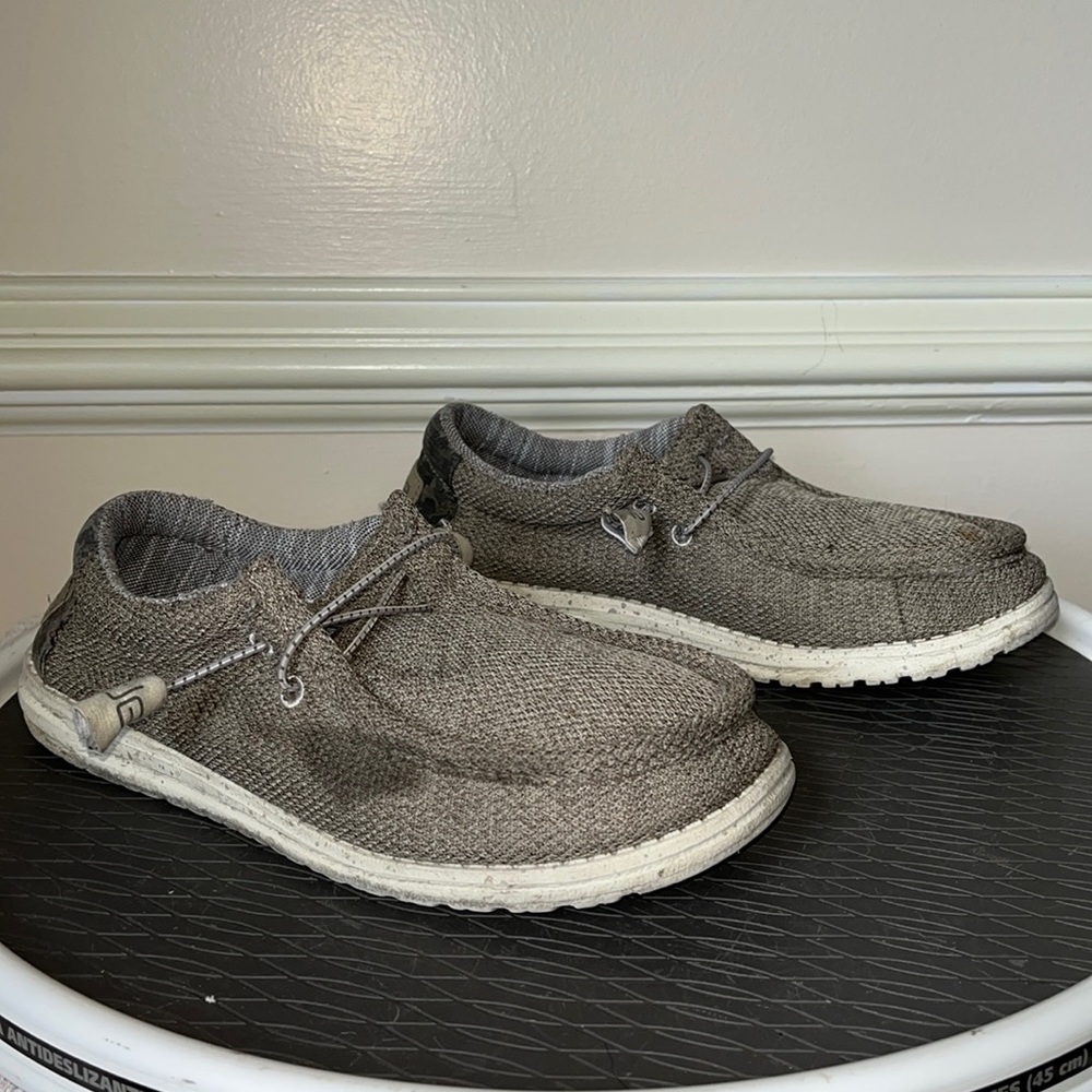Hey Dude SZ 8 Wally Stretch Sand Dune Camo Comfort Slip on Woven Casual